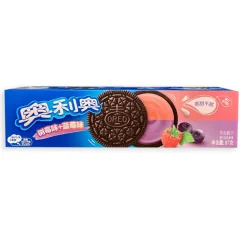 Biscotti E Wafer-Oreo Lampone e Mirtillo, biscotti al cioccolato ripieni di crema al mirtillo e lamponi da 97g